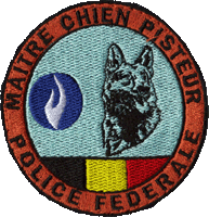 Police fédérale appui canin (DACH) maître-chien pisteur