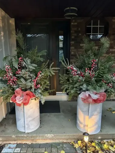 Ann Holz - Floral Arrangements & Decor