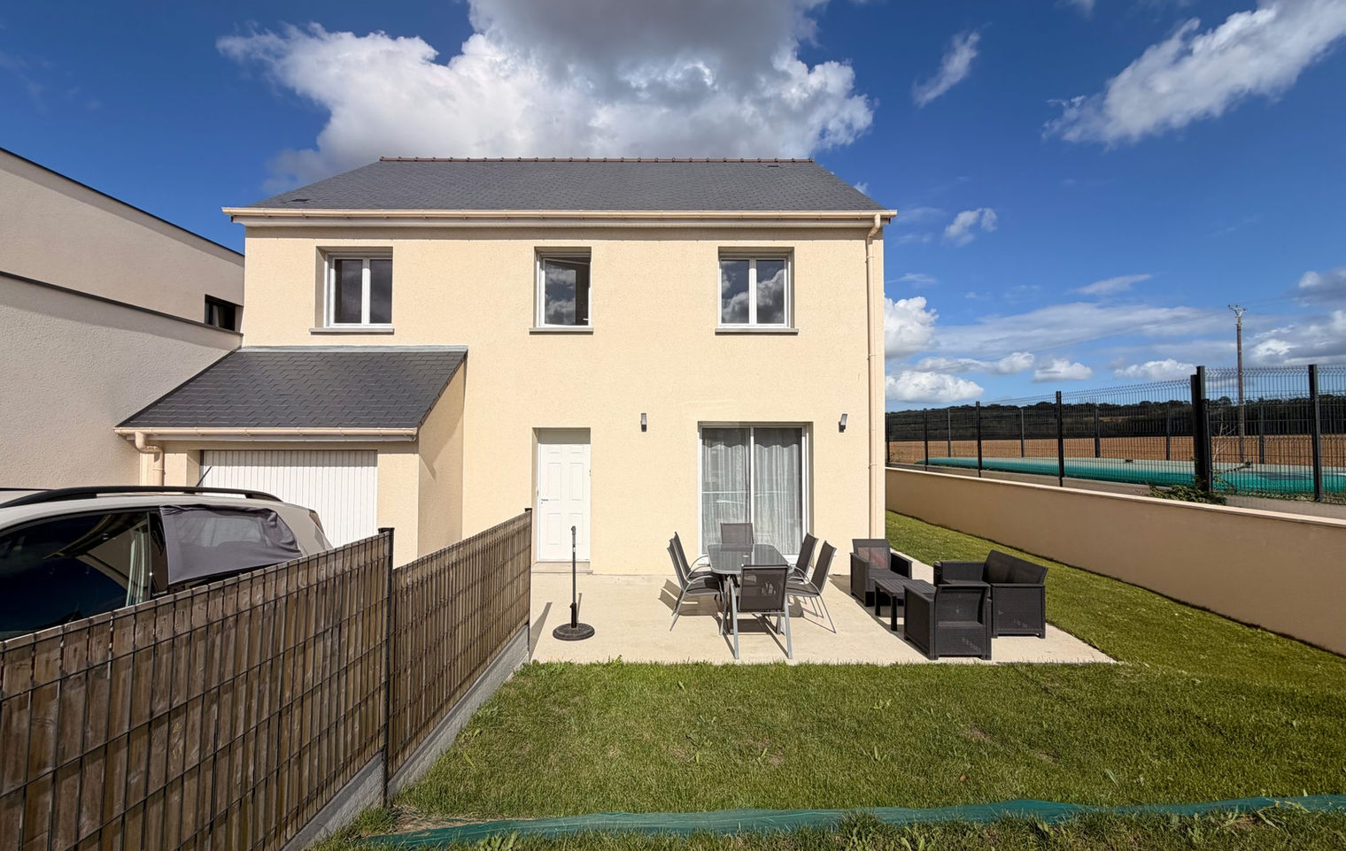 Maison 5 pièces 123 m² · à Escoville · 123 m² · 367 500 €
