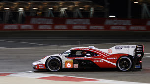 Porsche wins both categories at WEC opener, heartbreak for Peugeot