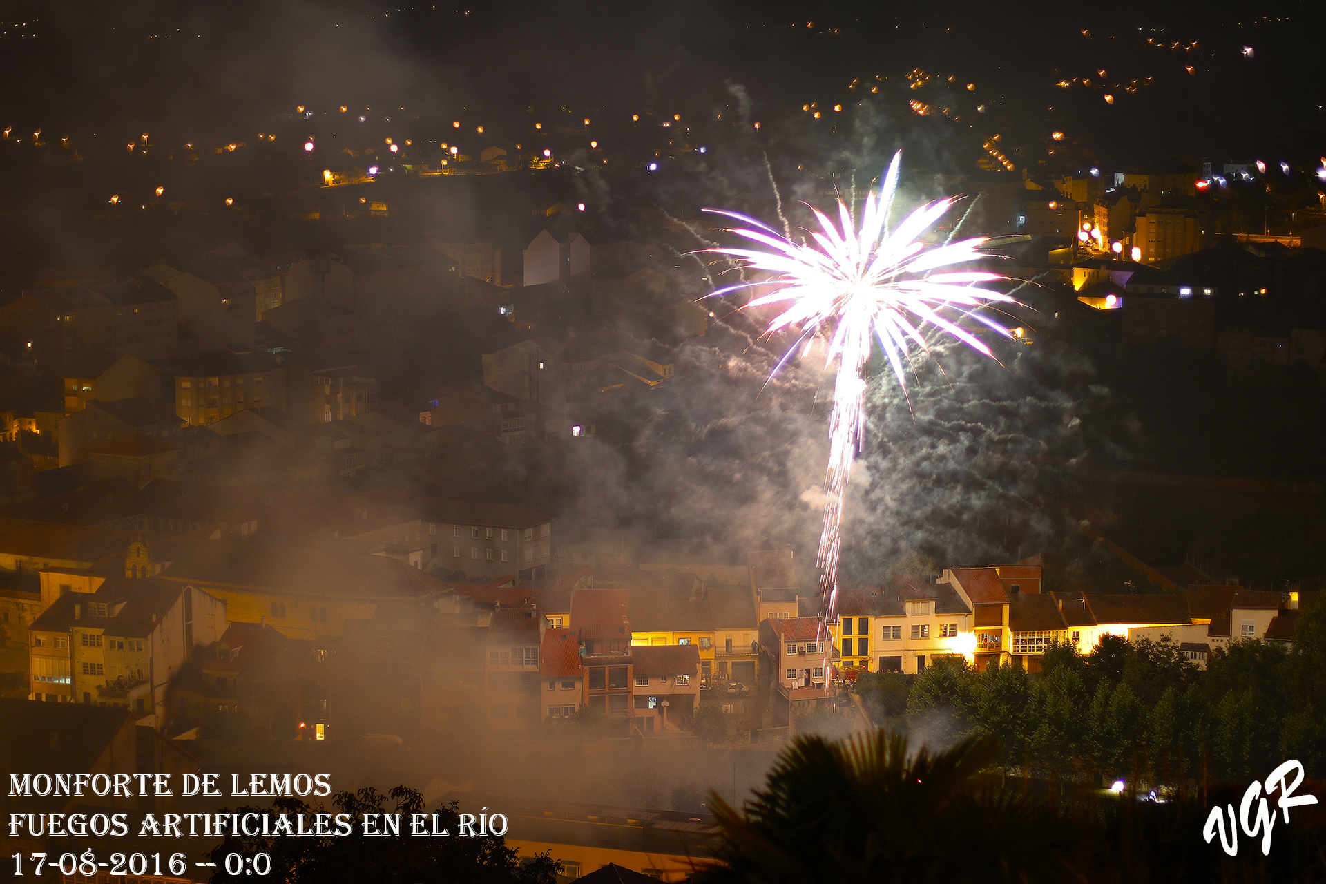Fuegos-rio-17b