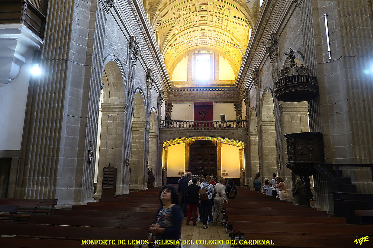 Escolapios-Iglesia-2-WEB.jpg
