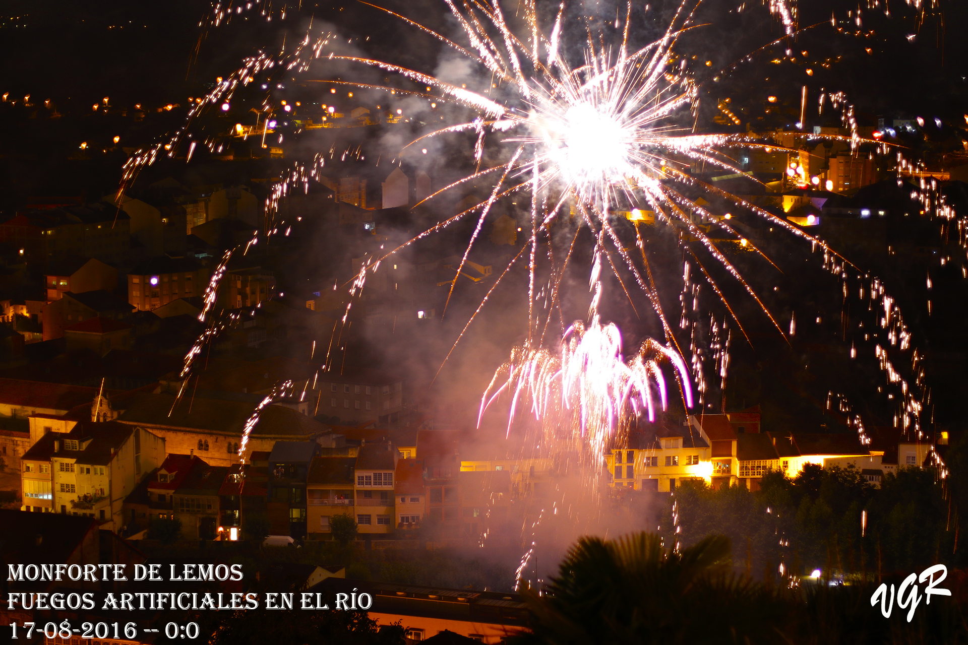 Fuegos-rio-16b
