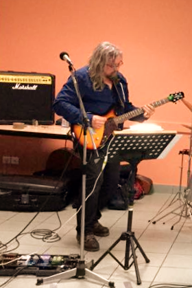 11015284_405350142982700_605641015_n_edi