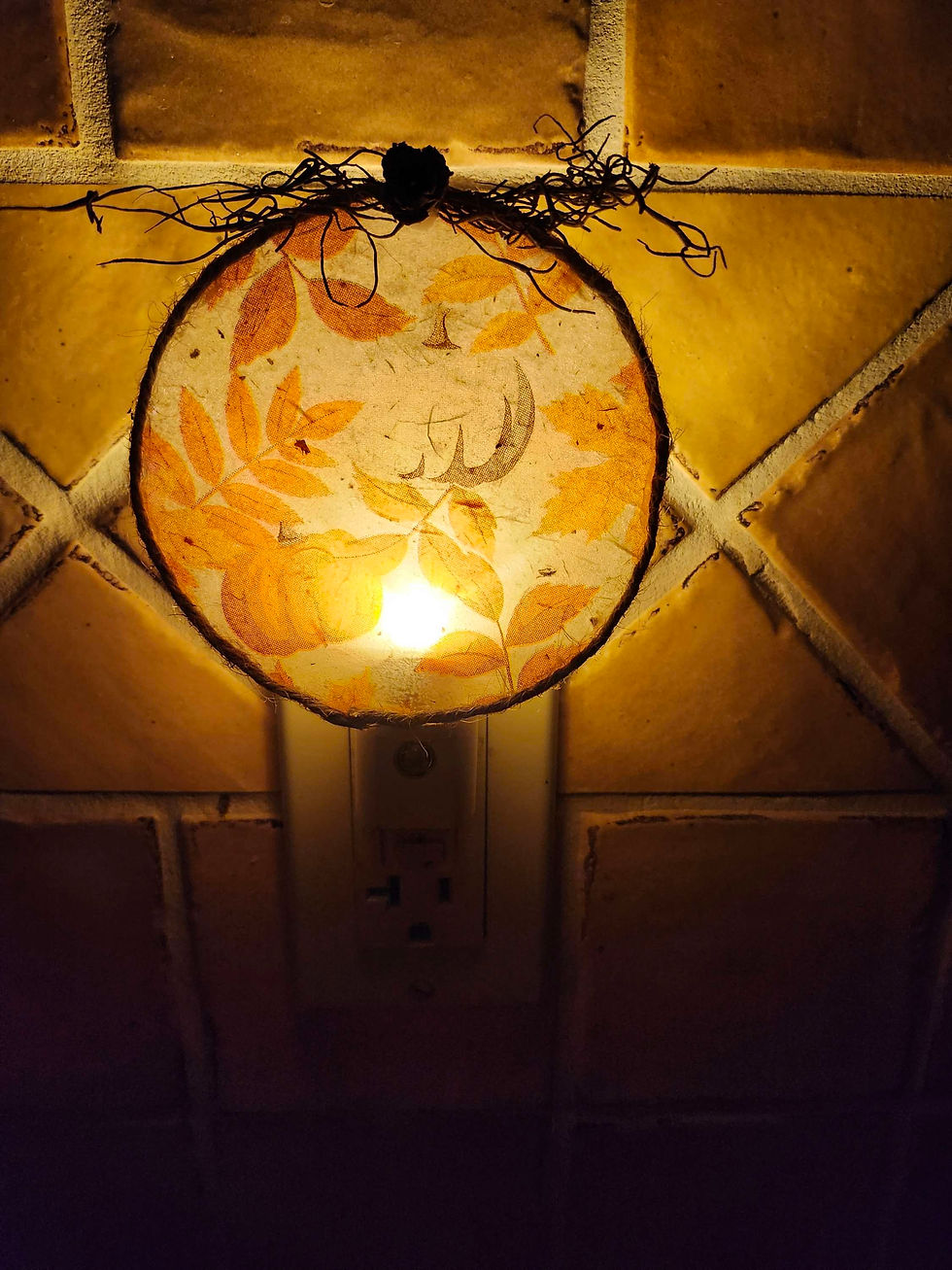 Thumbnail: Seasonal 'Pumpkin Leaves' Nightlight 
