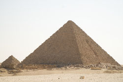 Pyramid of Menkaure, Giza