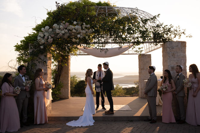 Austin wedding planners - Ashley Nicole Affair / Vintage Villas 