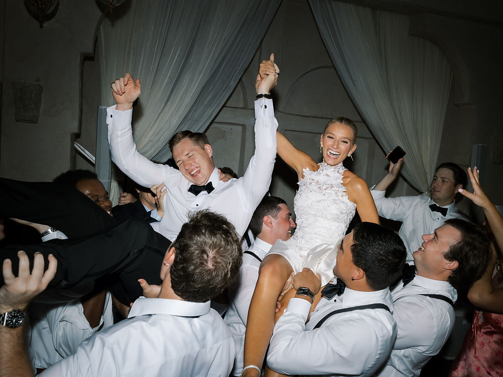 Austin Wedding Planners - Ashley Nicole Affair at Villa Antonia