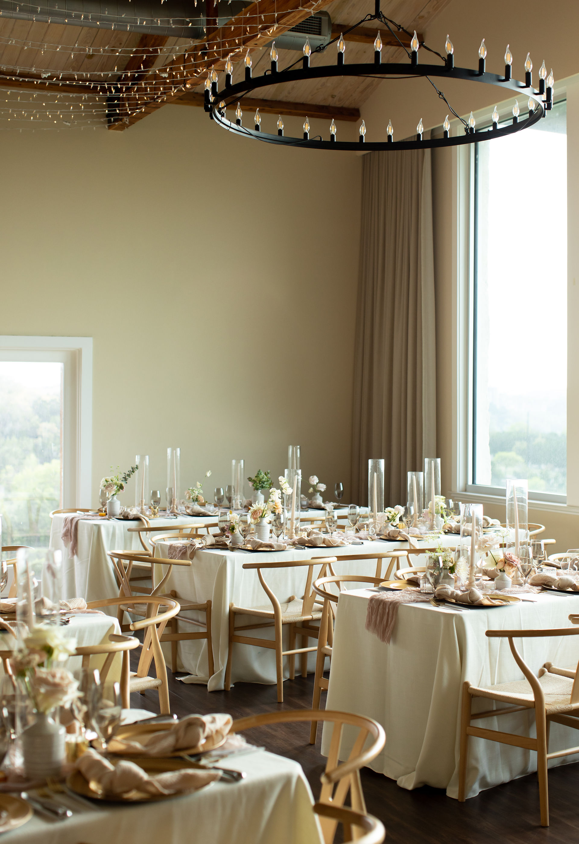 Austin wedding planners - Ashley Nicole Affair / Vintage Villas 