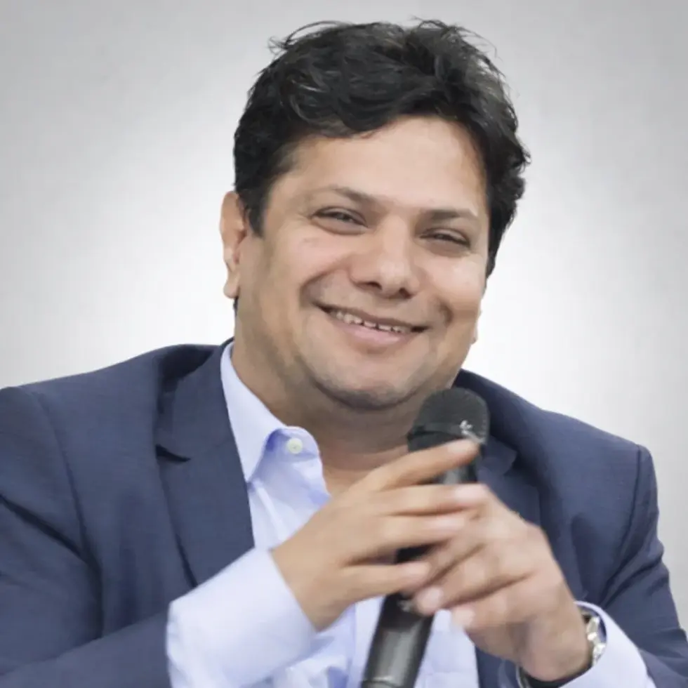 DEV KAMLA DIXIT  (EXECUTIVE DIRECTOR).webp