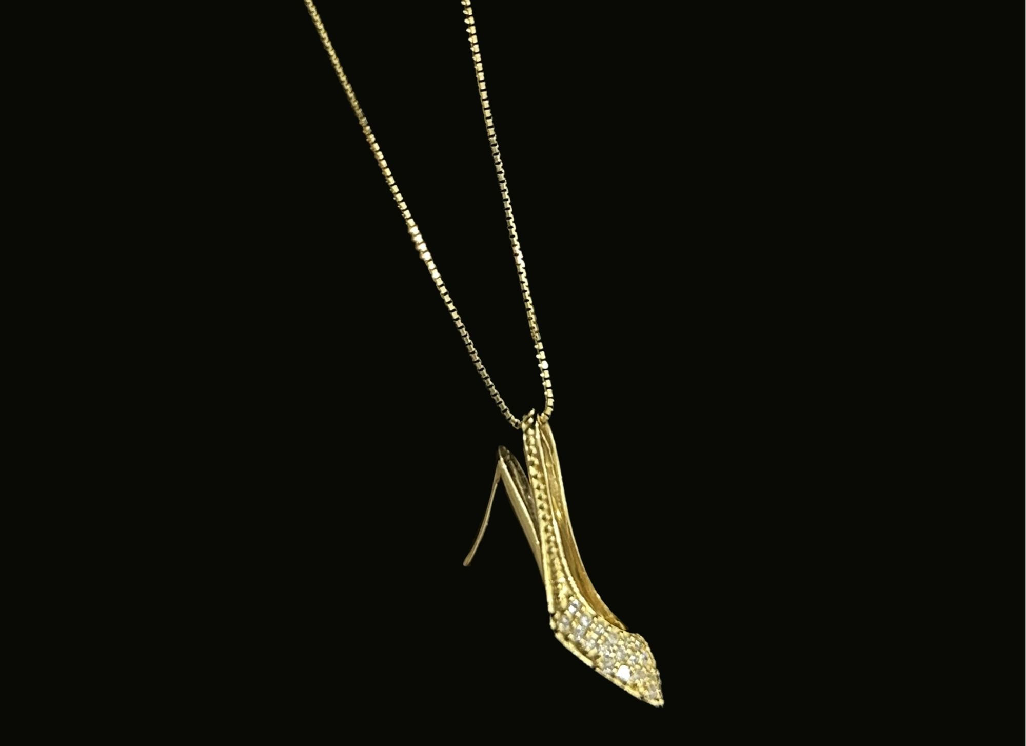 30ACAVZ18 - DIAMOND NECKLACE
