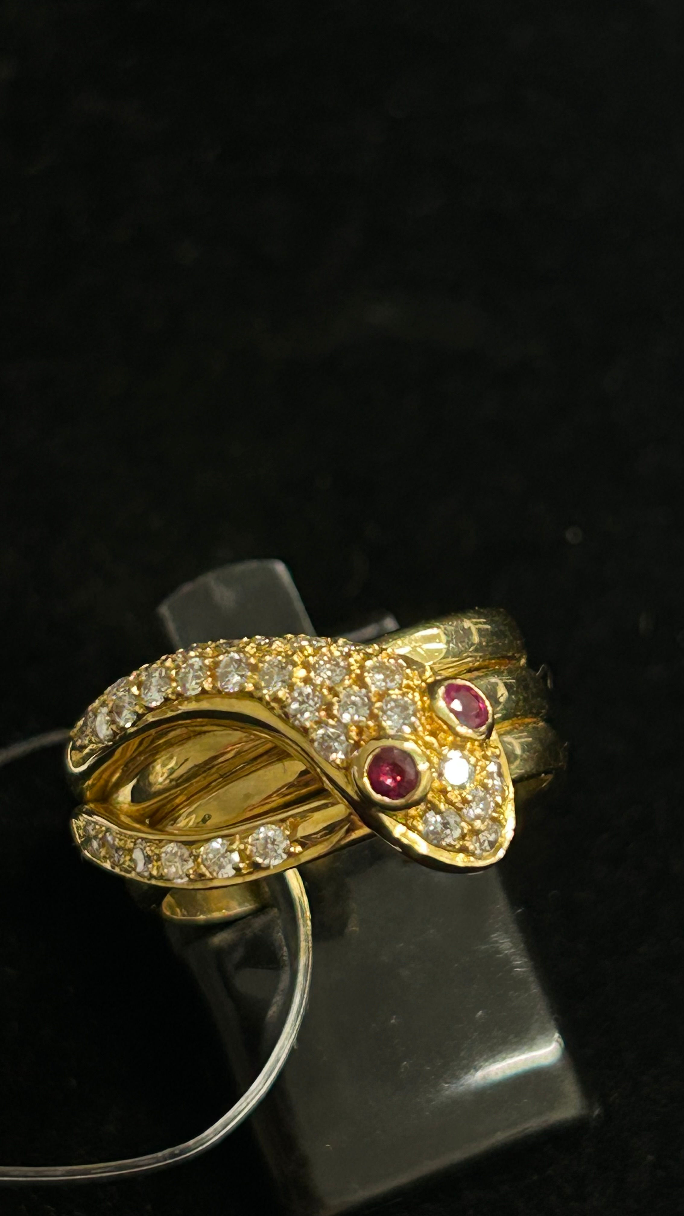 BEXZZZR18 - RUBY RING
