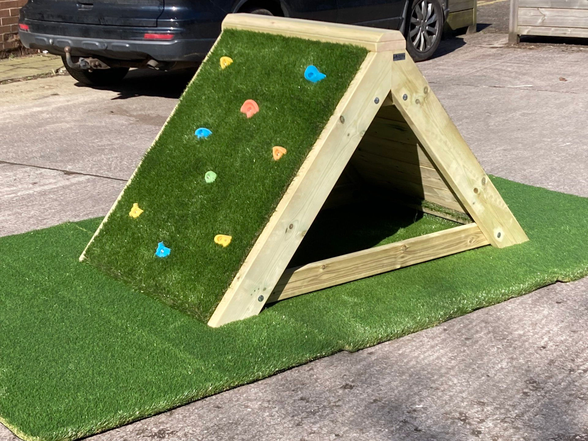 Mini A-Frame Climber