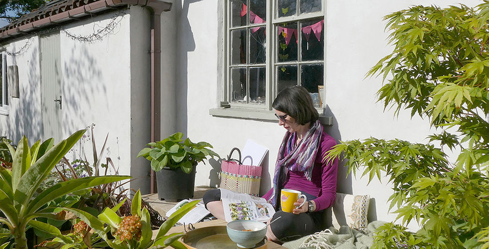 Michelle Hughes landscape artist York garden