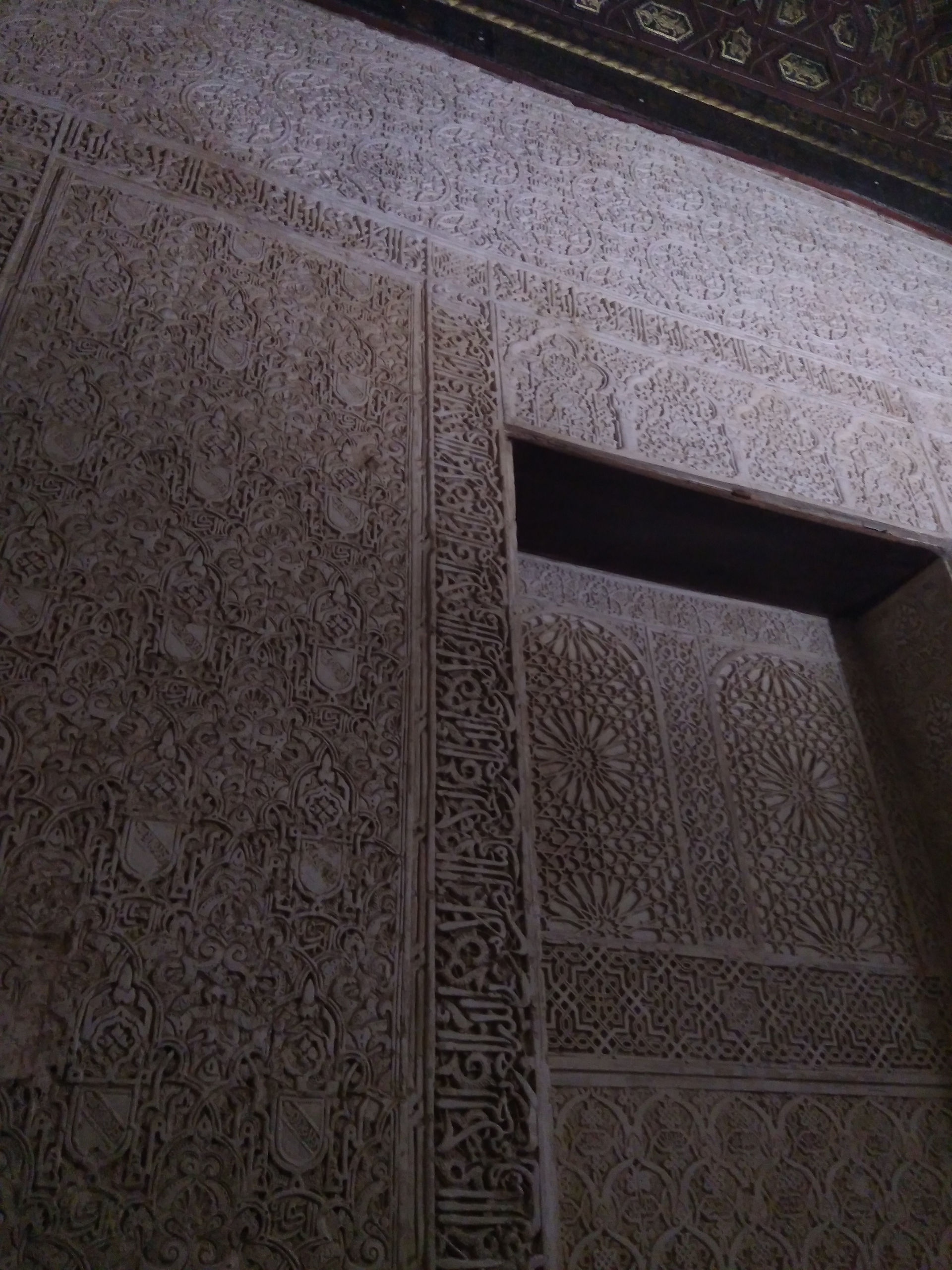 detalles la alhambra de noche