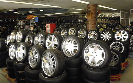 中古ホイール エーワン 久留米店