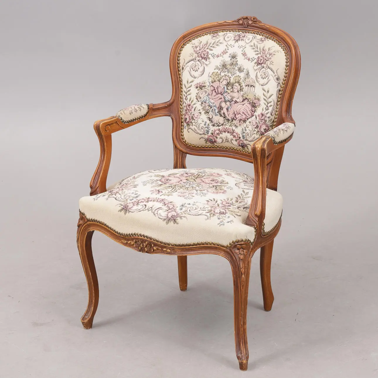 Mueble antiguo estilo Rococó