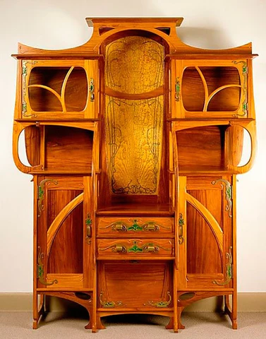 Muebles antiguos estilo Art Nouveau