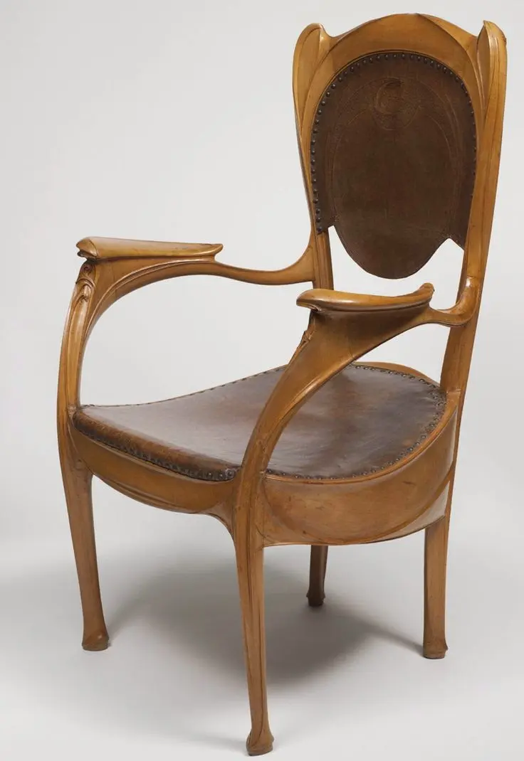 Muebles antiguos estilo Art Nouveau