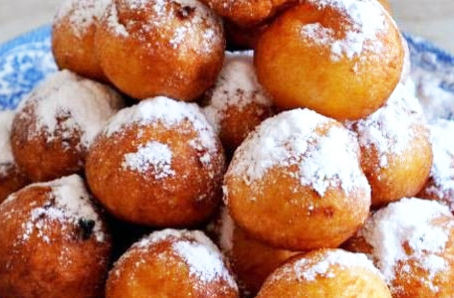 ТВОРОЖНЫЕ ПОНЧИКИ С КУРАГОЙ