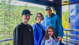 Lethbridge girl with cerebral palsy gets ‘unforgettable’ Starlight Foundation experience