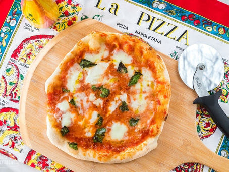 Napoli Pizzası: Lezzetli Bir Tarihin Ardından Gelen Bir Dünya Fenomeni