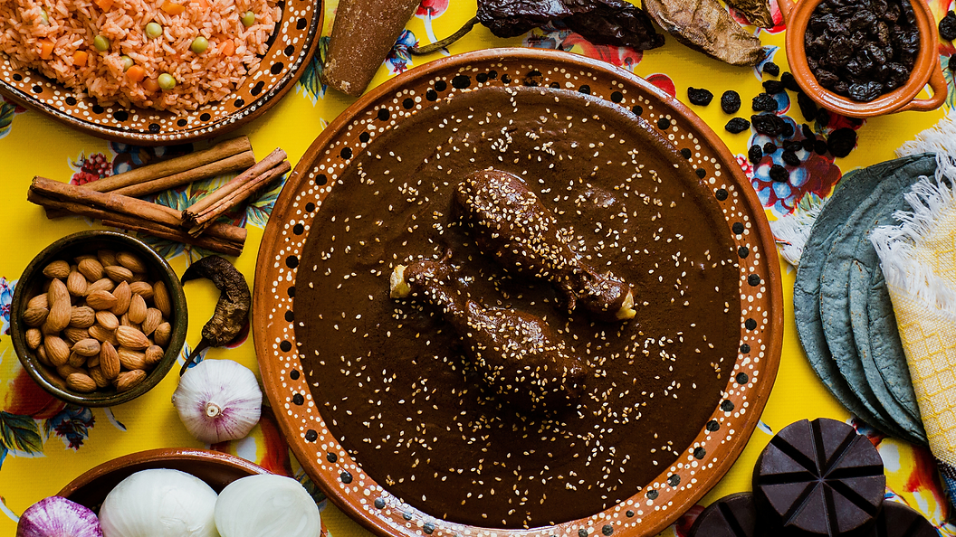 mole-poblano-mexican-food.png