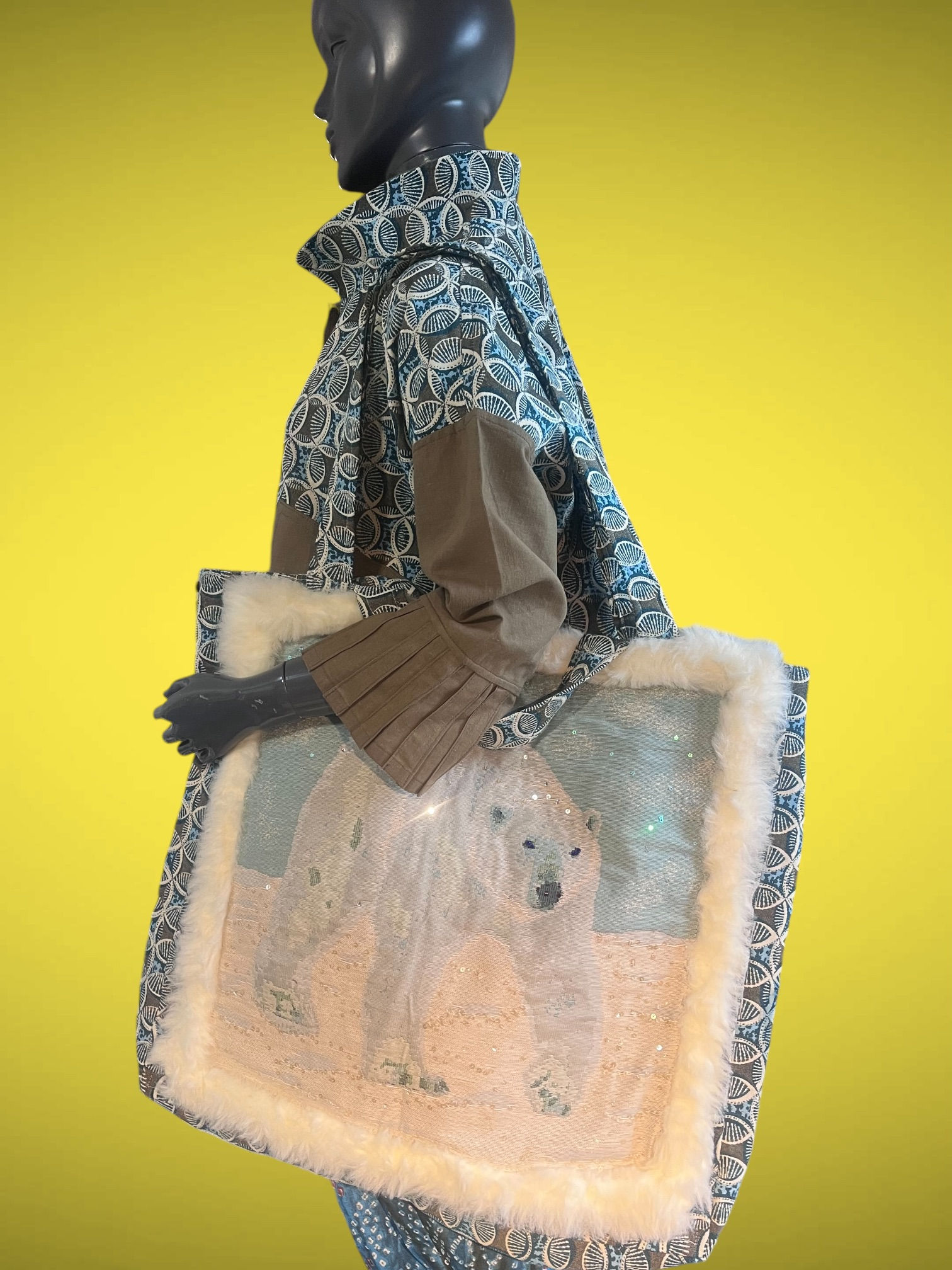 Ensemble Haut et pantalon veste et sac fourre-tout