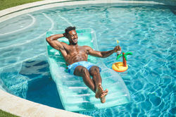 MAUI _ SONS_Corona-39