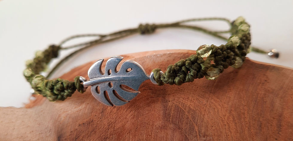 Bracelet micro-macramé Feuille