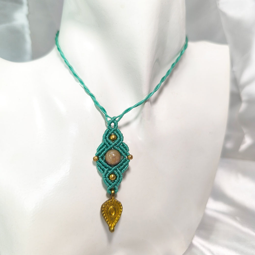 Κολιέ – Σελιδοδείκτης με μπρας στοιχείο πράσινο ροζ χάντρα