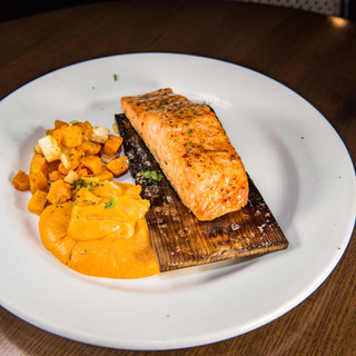 Salmon - GCC-9481.jpg
