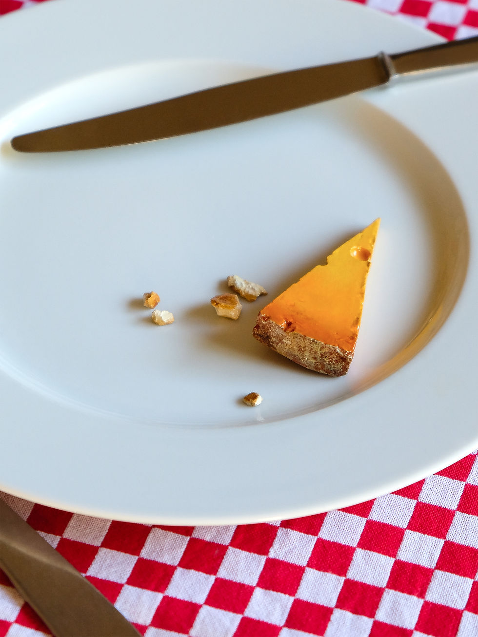 LE MORCEAU DE MIMOLETTE