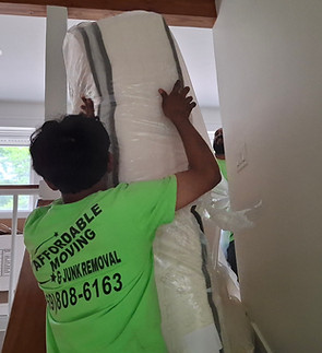 Moving in Houth Haven