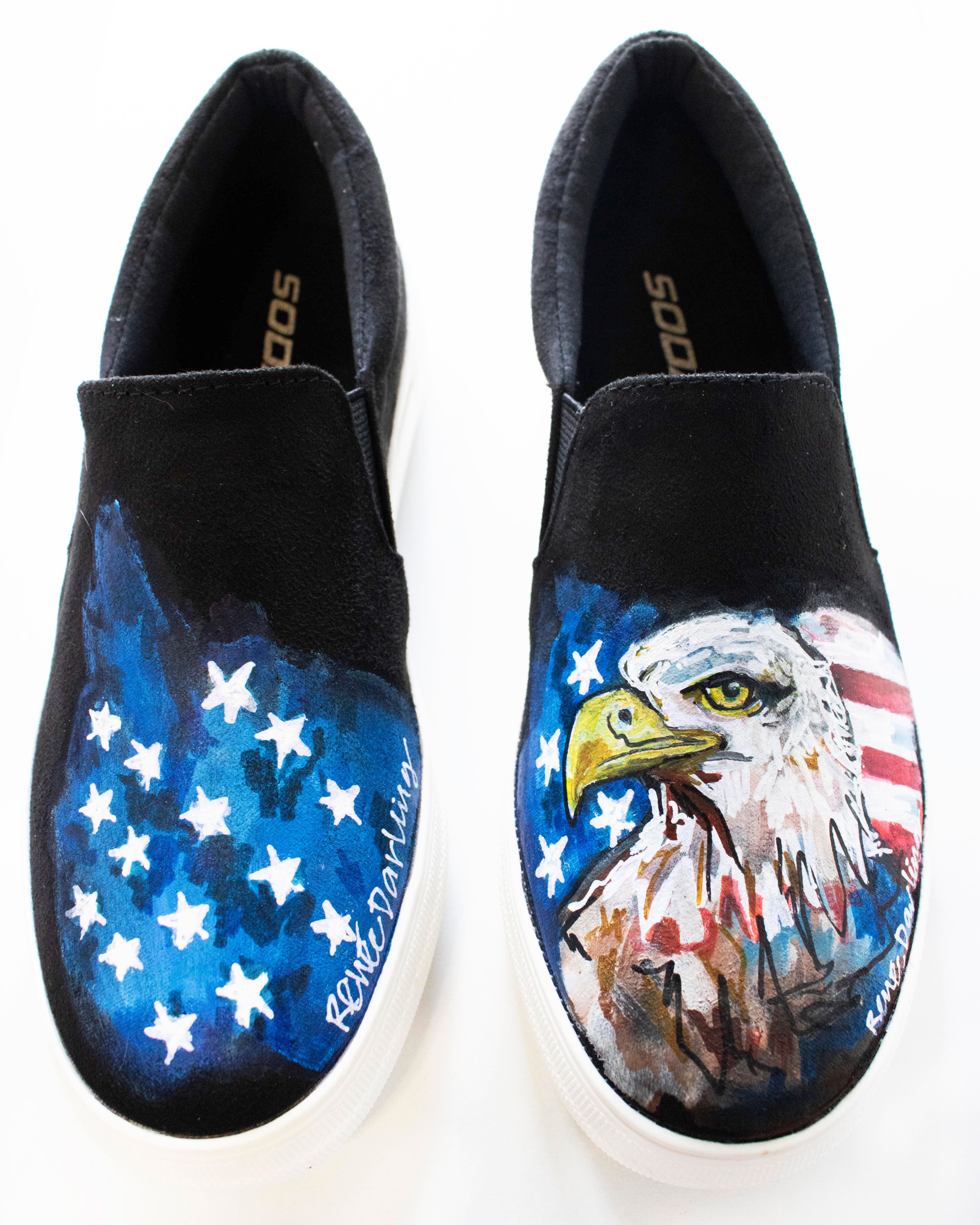 American Eagle Women's Sz 7.5 Soda Slides Hand Painted Fabric Art Shoes