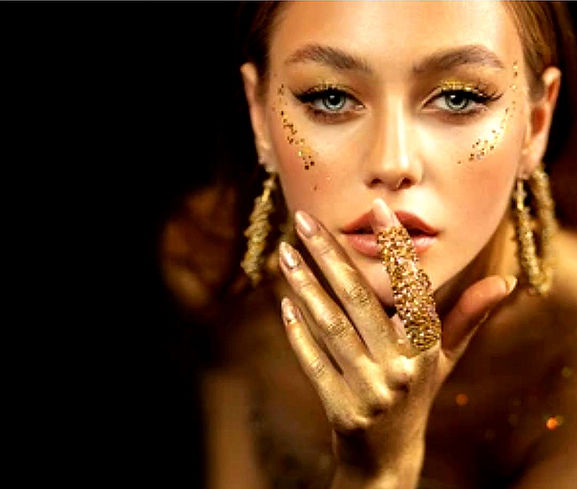 Gold Nail Lady_edited.jpg