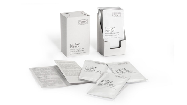Gli Oggetti Elisir Purifier Kit by Poltrona Frau showing the leather purifier sachets and packaging used for cleaning and maintaining Poltrona Frau leather furniture