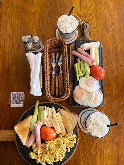 98aa7b3d-0598-4a42-b9d7-23dd36c94bac