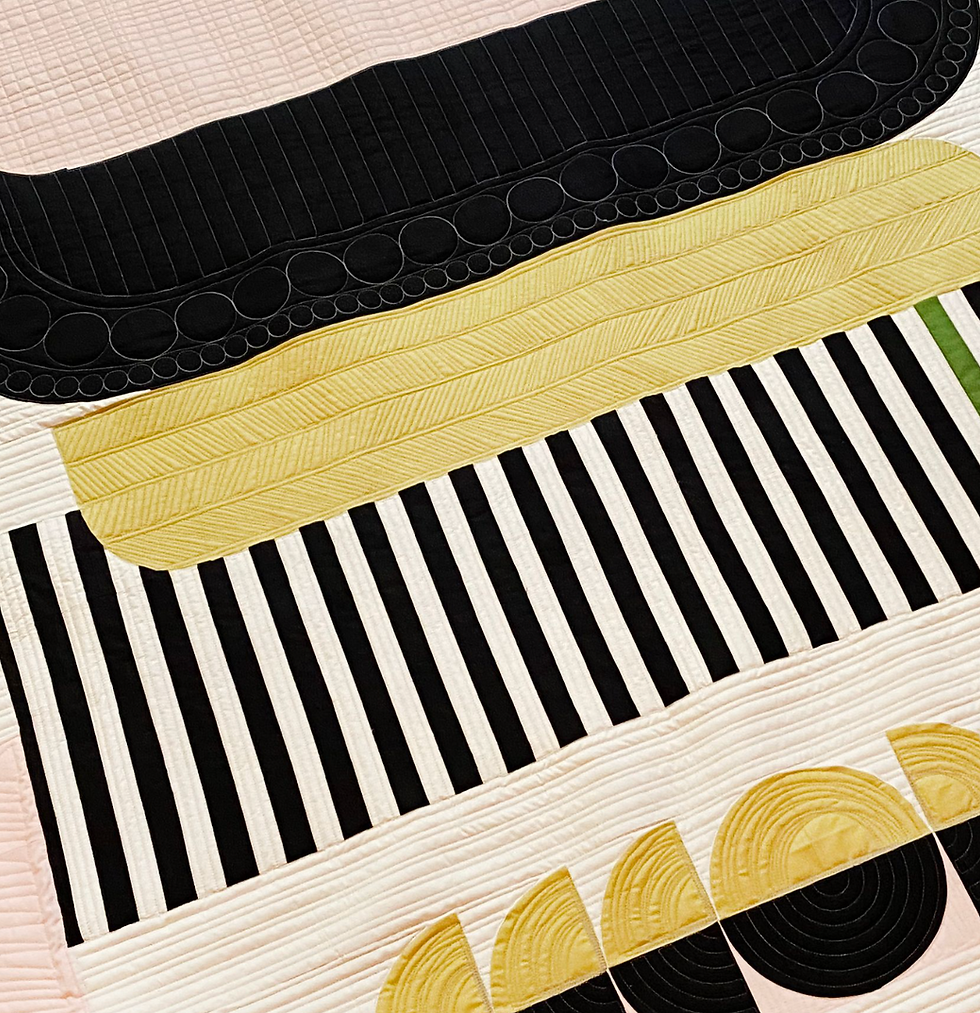 Thumbnail: Detail pic from the Traditional Curved and Striped Piecing video workshop by craft expert Heather Black