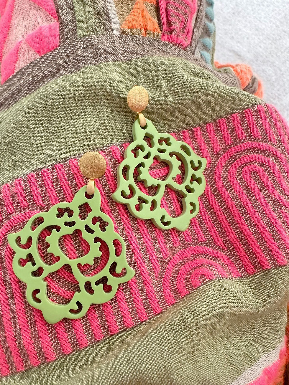 Miniaturbild: "Glockenblume" aus Horn, granny smith