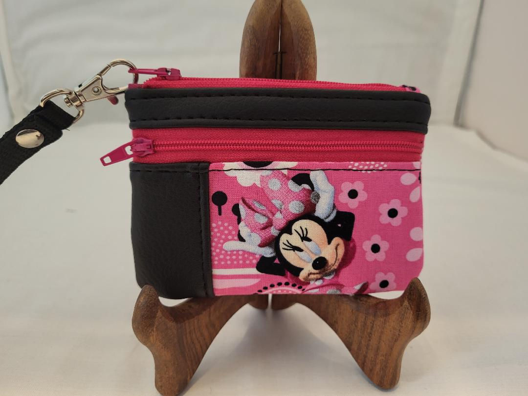 Minnie Mouse Coin Purse/Wallet/Wristlet