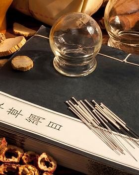 Acupuncture Traditional Chinese herbal m