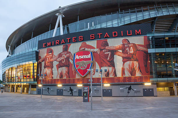 Will the Premier League trophy finally be coming to the Emirates Stadium next year?