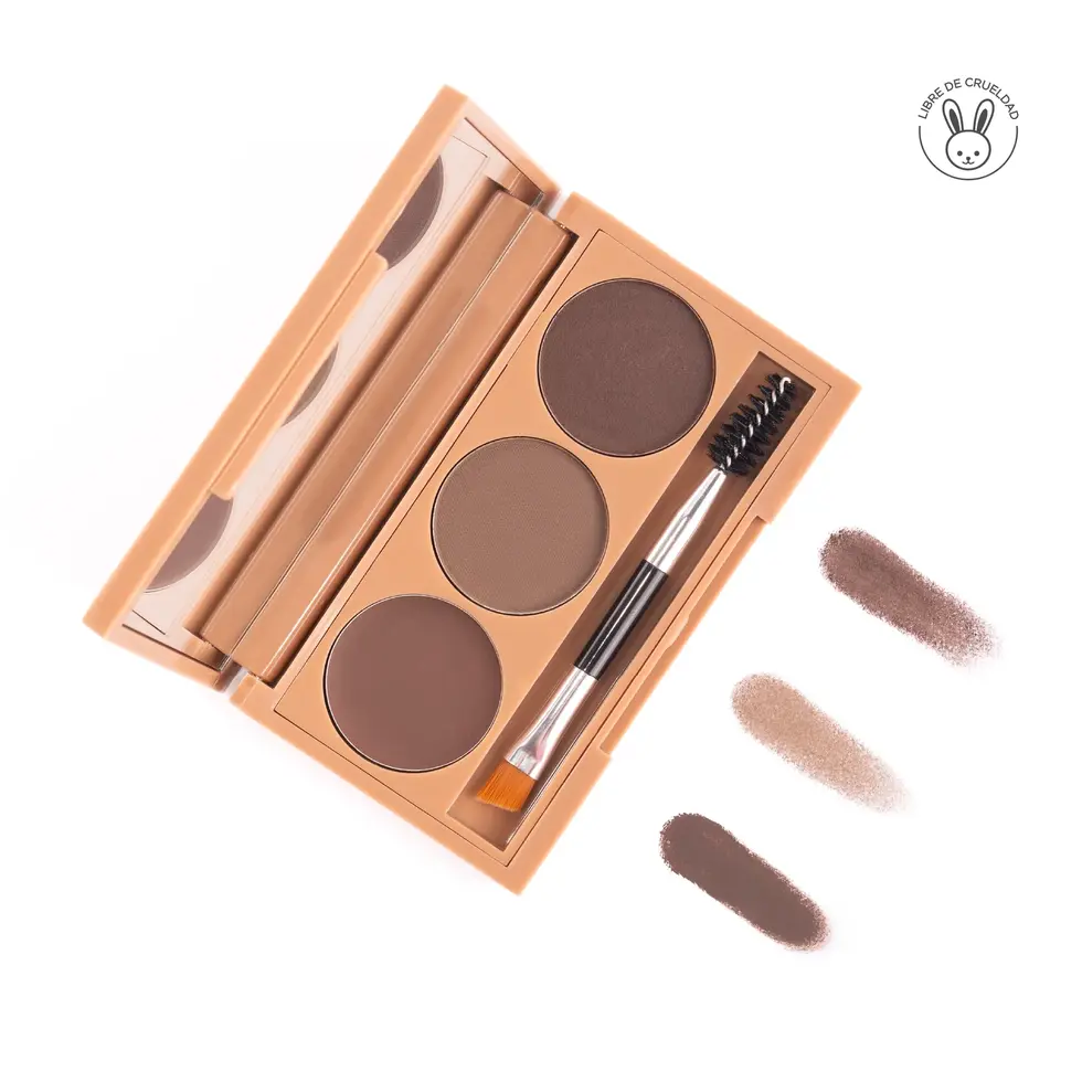 vista frontal de trio de cejas focus de atenea