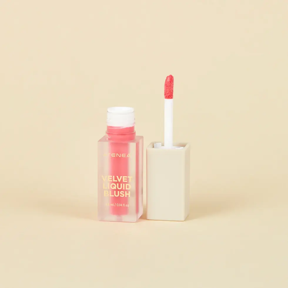 Vista frontal tapa abierta de rubor liquido velvet collection atenea flirty