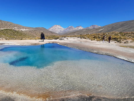 Valle de los géiseres en Tacna