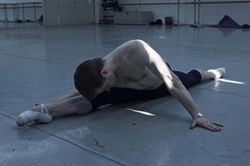 282230_394861200561955_1370457190_n