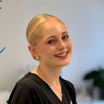 Chloë beauty therapist