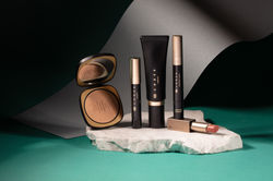 2020-07-12-Ounass-beauty-still-life_1332