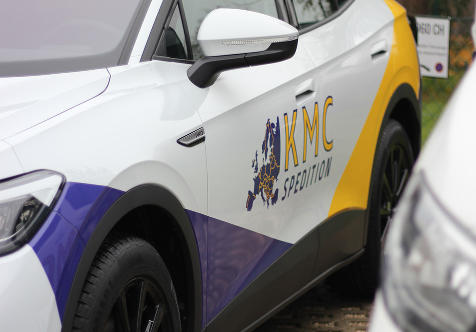 KMCSpedition_CarWrapping.jpg